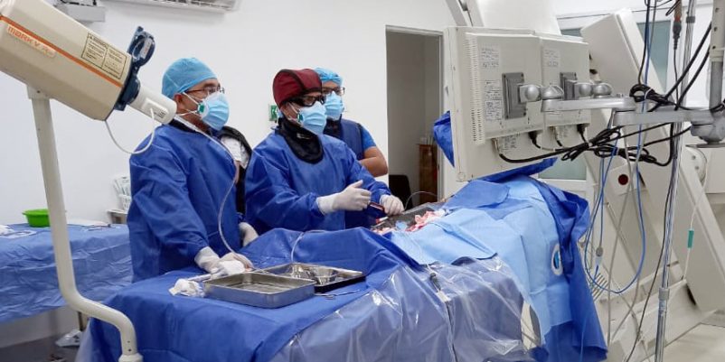 Primer procedimiento realizado en el Hospital Santa Inés Loja